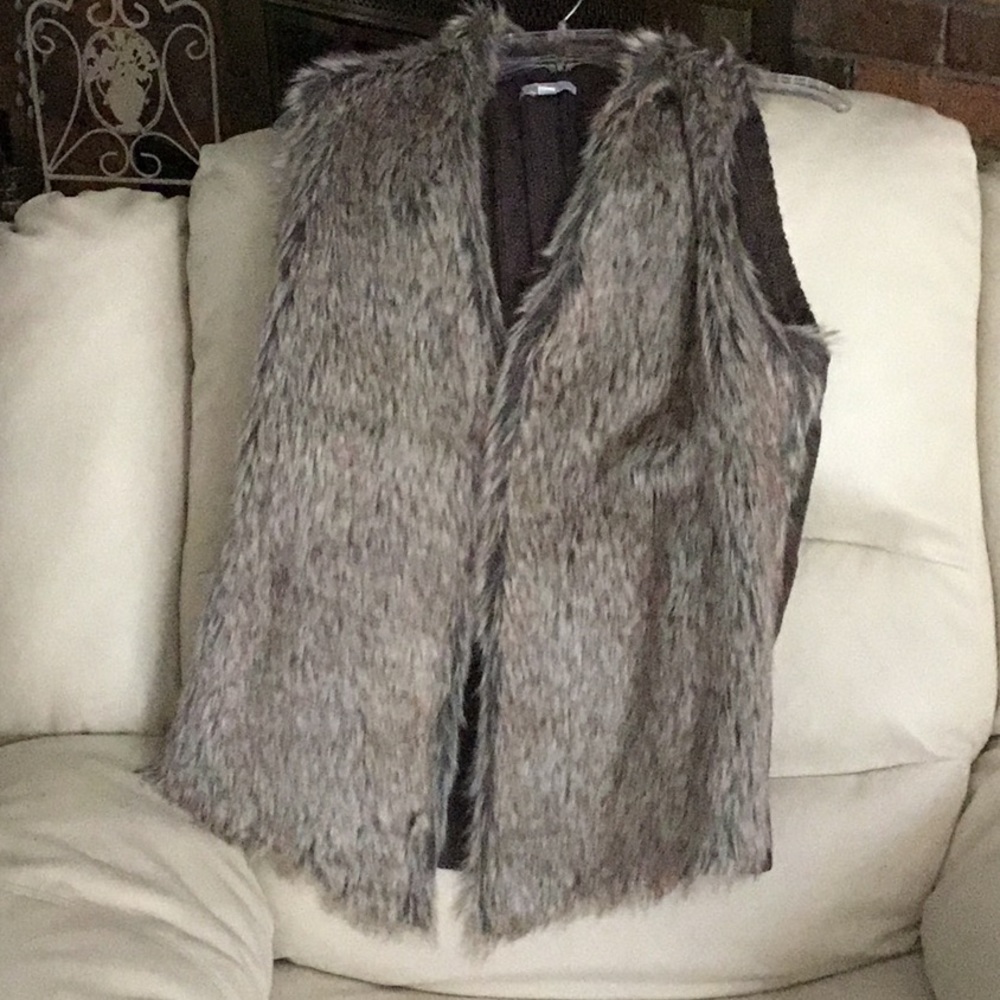 Vest faux fur sz M